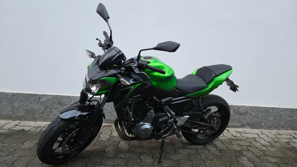 Kawasaki Z 650 (2017 - 19) (4)