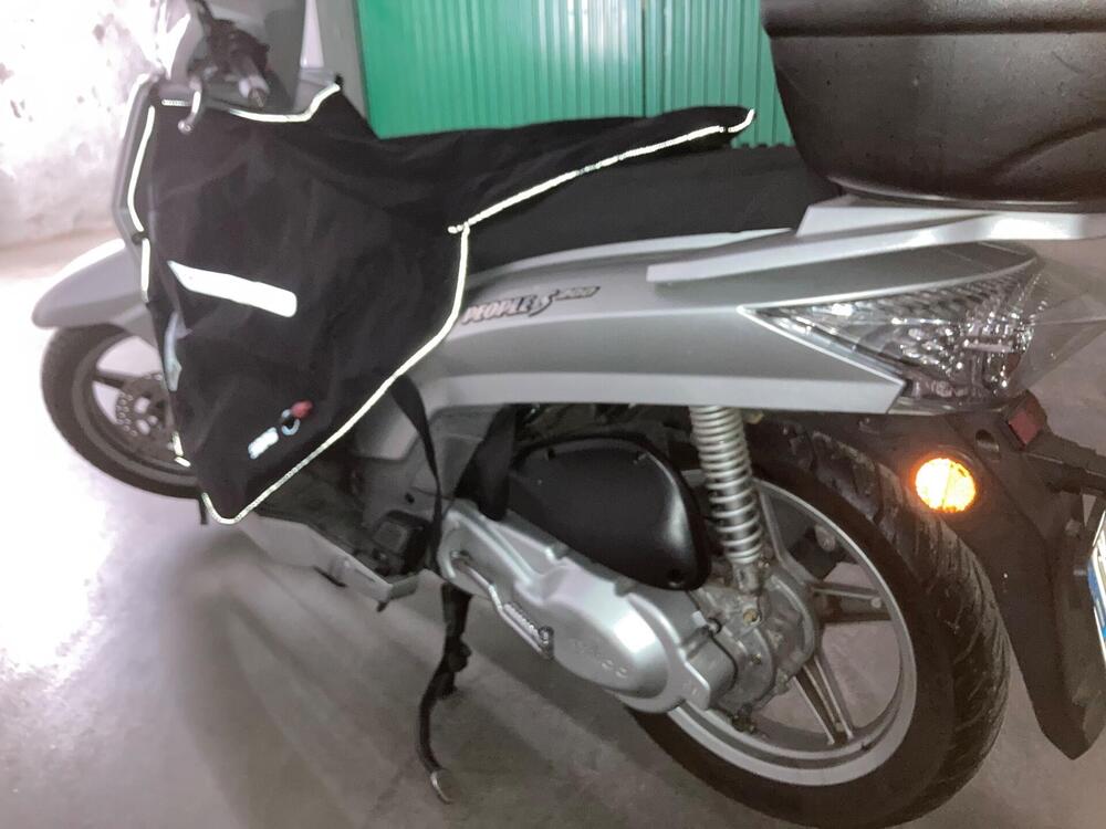 Kymco People 200 S (2005 - 06) (4)