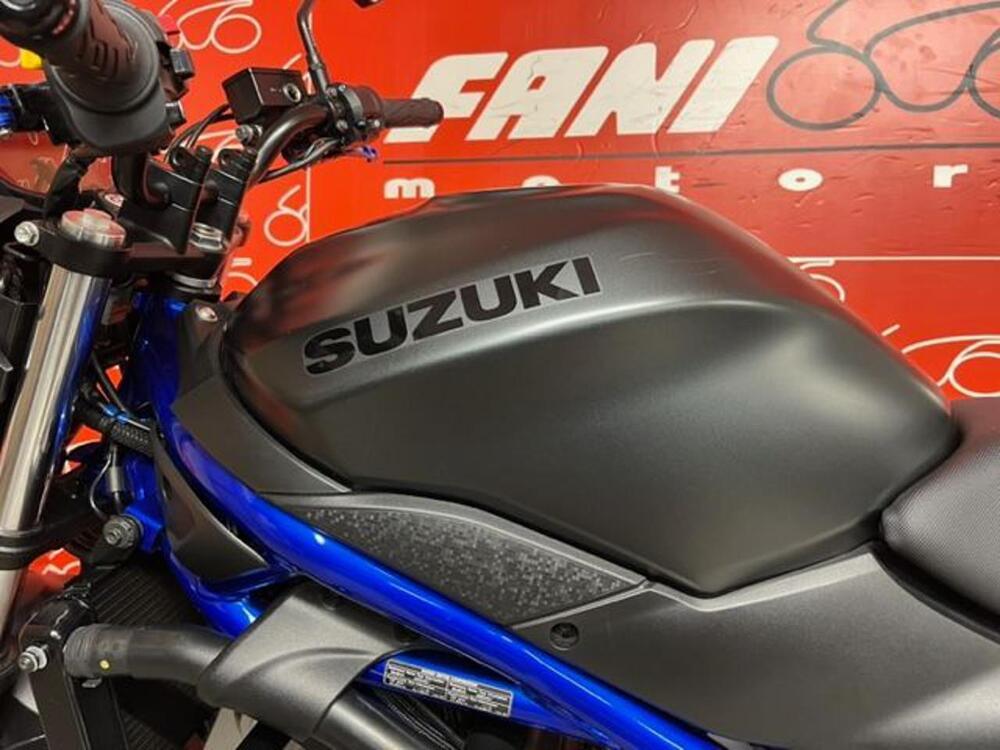 Suzuki SV650 (2021 - 25) (3)