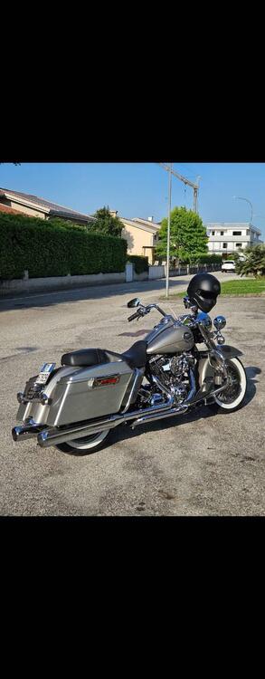 Harley-Davidson 1584 Road King Classic (2007 - 11) - FLHRCI (2)