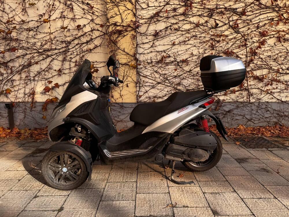 Piaggio MP3 300 Sport ABS Hpe (2021 - 24) (2)