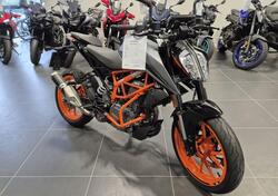 KTM 390 Duke (2021 - 23) usata