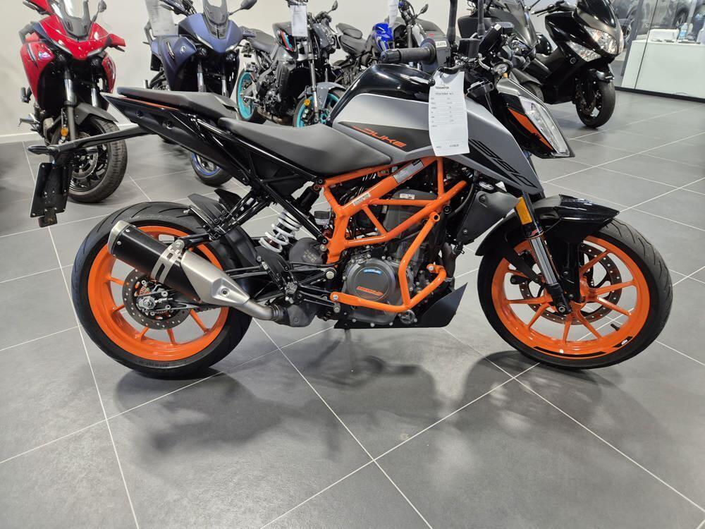 KTM 390 Duke (2021 - 23) (3)