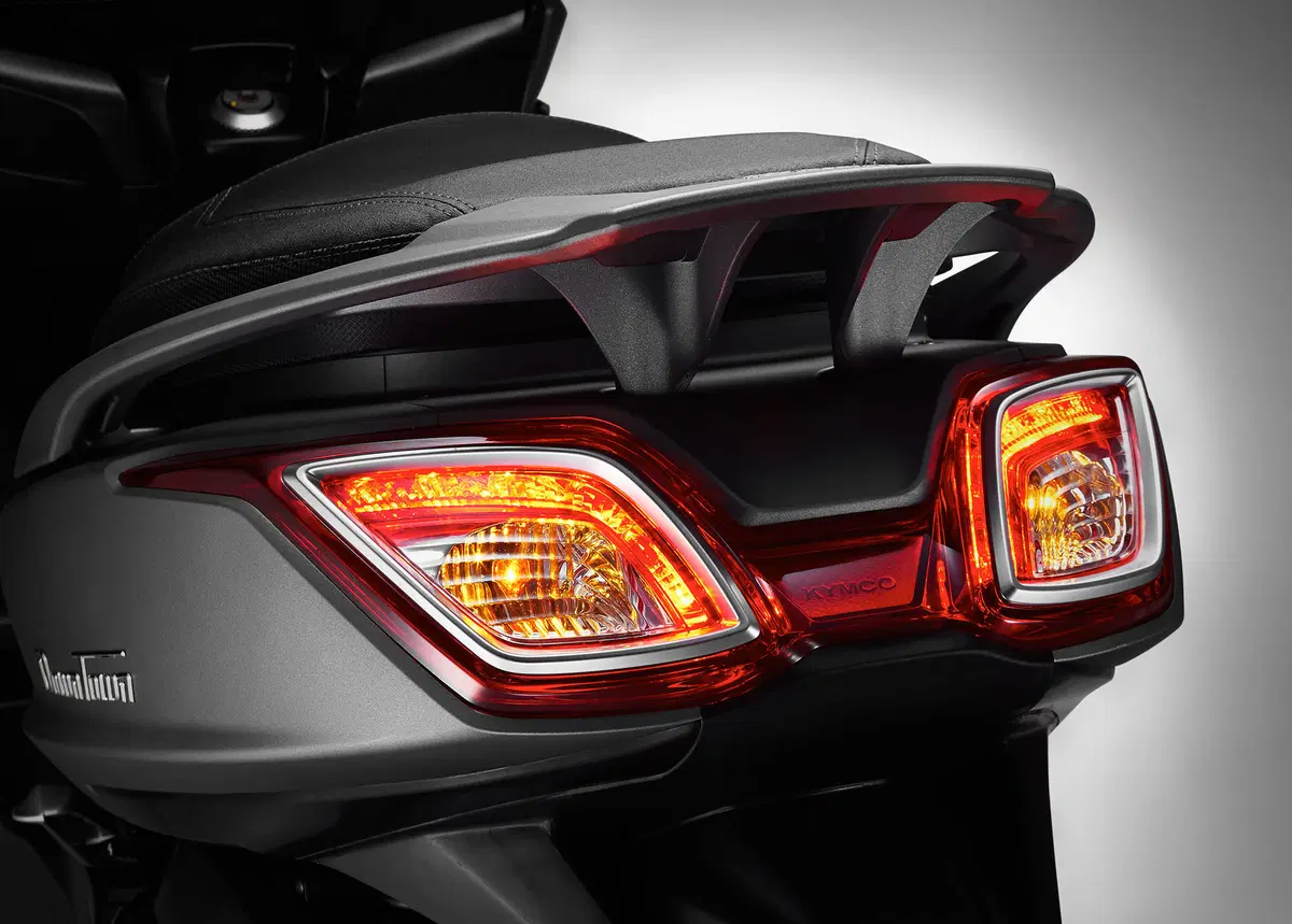 Kymco Downtown 350i Downtown 350i ABS (2015 - 17) (8)
