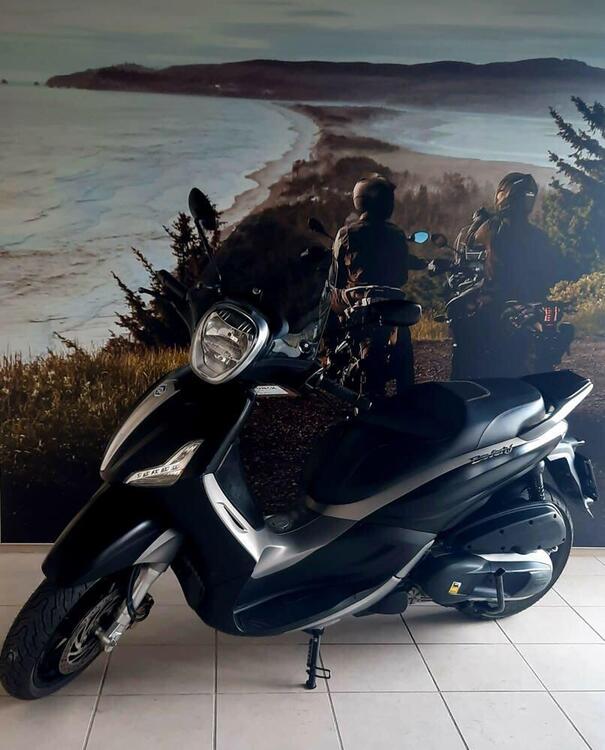 Piaggio Beverly 350 SportTouring ie (2011 - 15) (3)