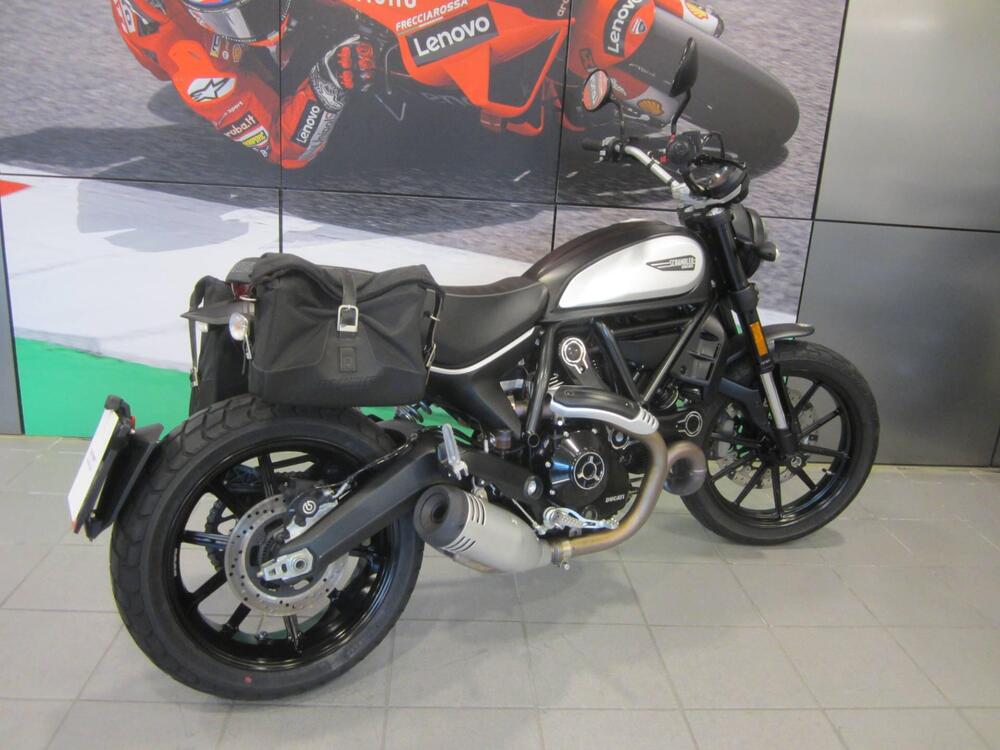 Ducati Scrambler 800 Icon Dark (2021 - 22) (3)