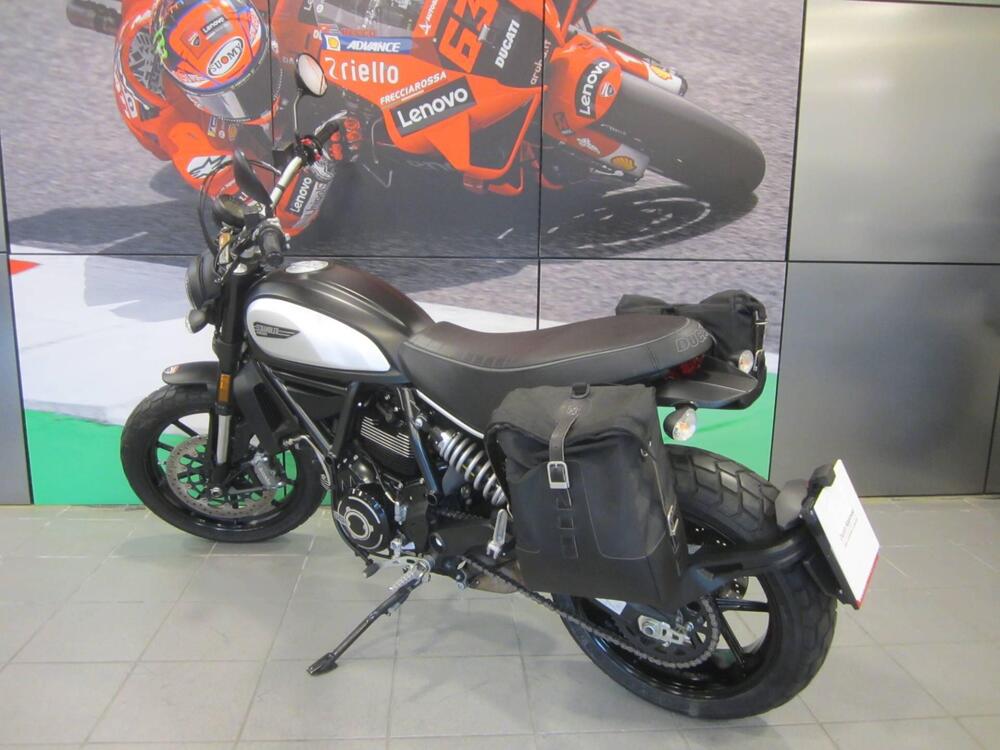 Ducati Scrambler 800 Icon Dark (2021 - 22) (4)