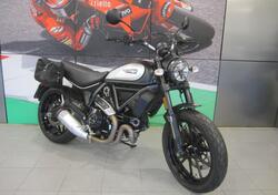 Ducati Scrambler 800 Icon Dark (2021 - 22) usata