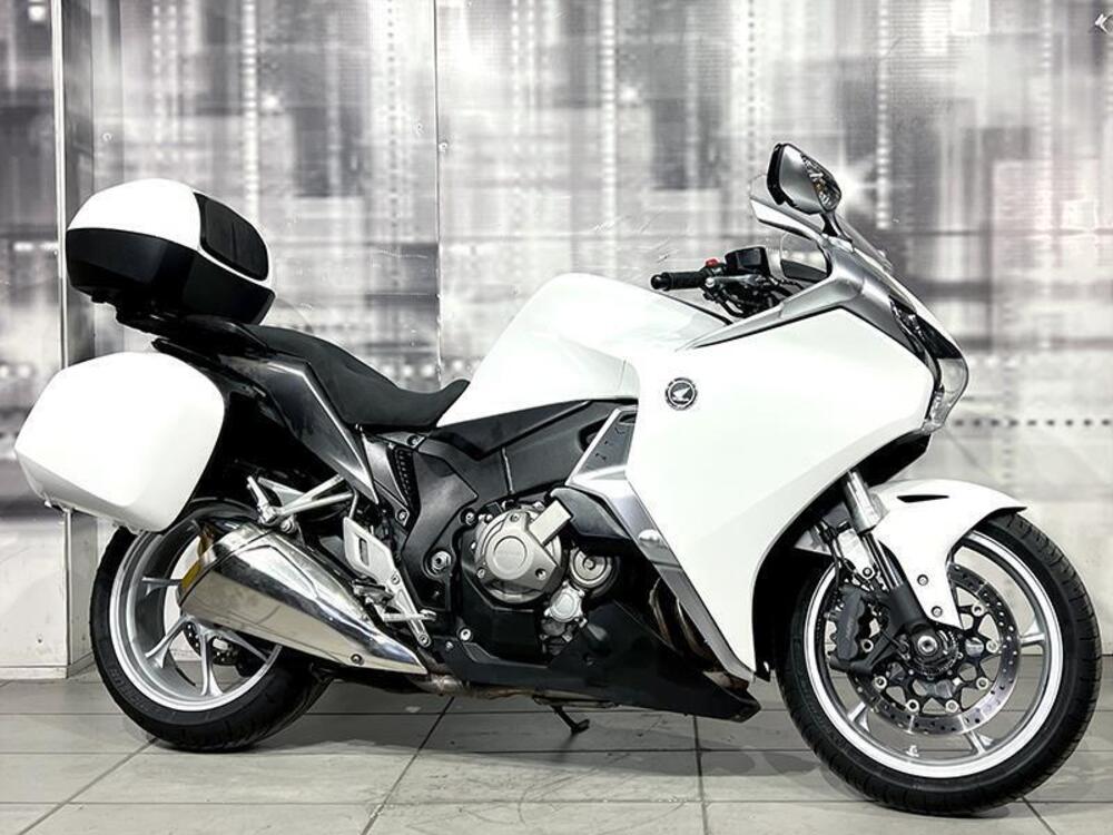 Honda VFR 1200 F ABS (2009 - 16)