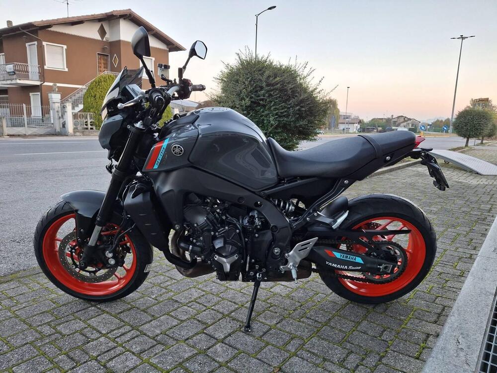 Yamaha MT-09 (2021 - 23) (3)