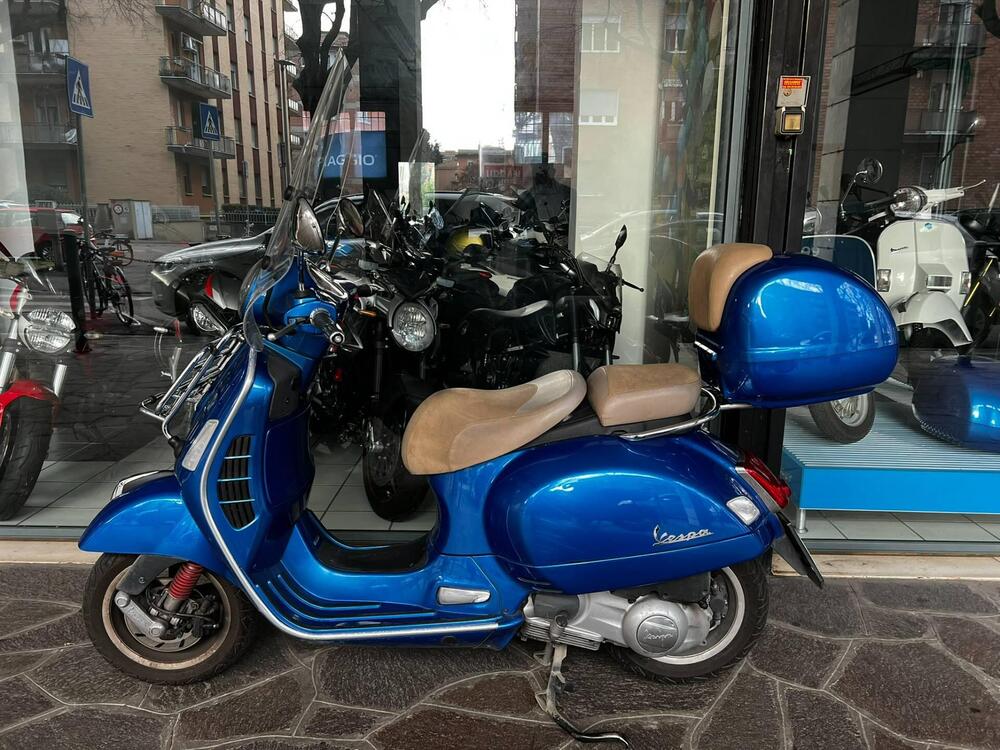 Vespa GTS 300 Super (2008 - 16)