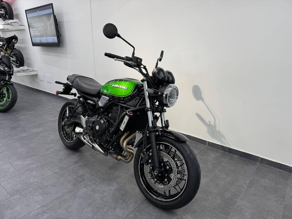 Kawasaki Z 650 RS (2025) (3)