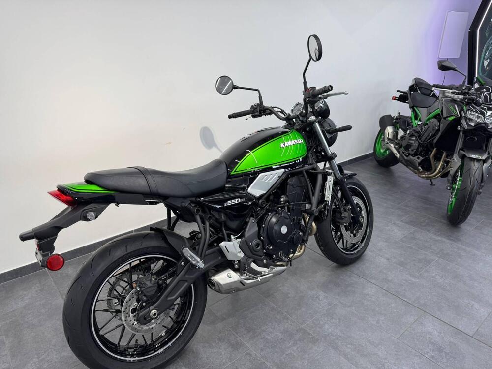 Kawasaki Z 650 RS (2025) (4)