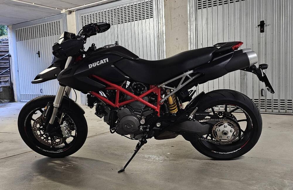 Ducati Hypermotard 796 (2012) (2)