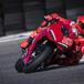 Marc Marquez debutta in sella alla nuova Panigale V2. Ed è già record