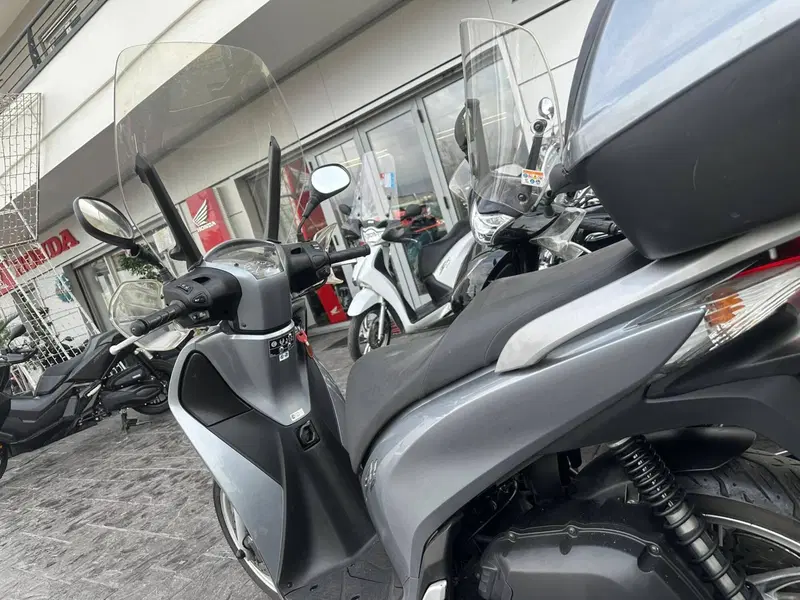 Honda SH 150i ABS (2013 - 16) (5)
