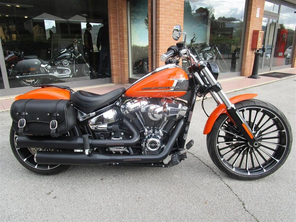 Harley-Davidson Breakout 117 (2023 - 25)