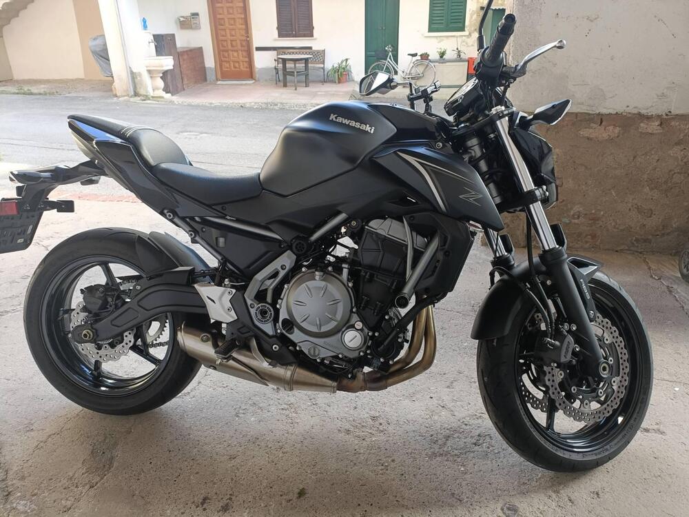 Kawasaki Z 650 (2017 - 19) (3)