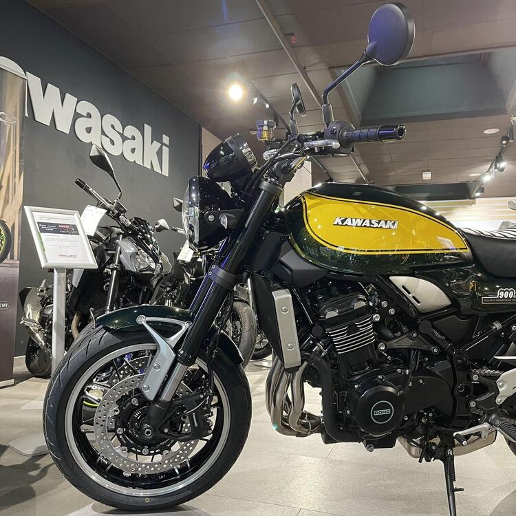 Kawasaki Z 900 RS (2022 - 24) (2)