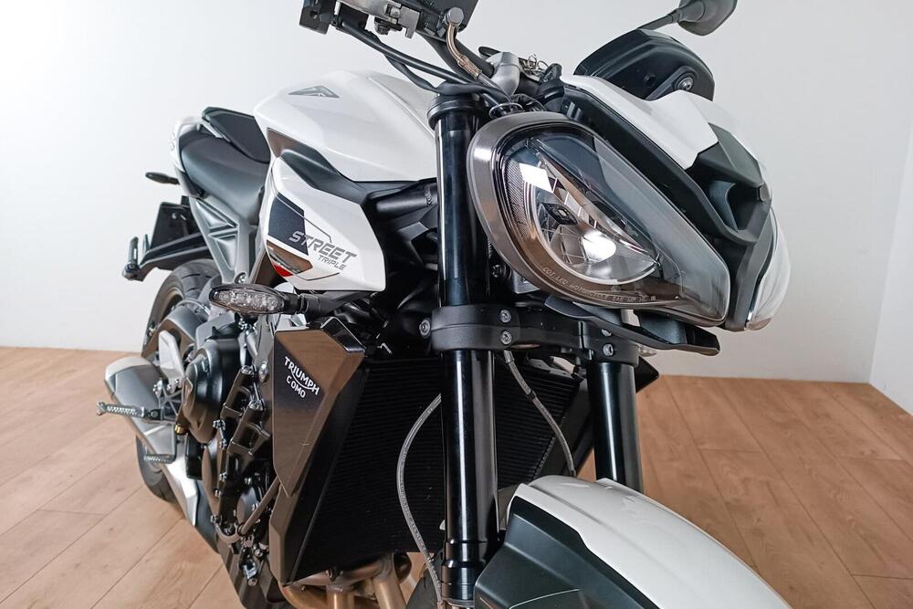 Triumph Street Triple 765 R (2023 - 25) (5)