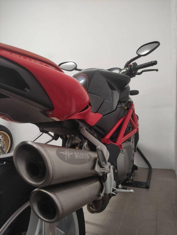 MV Agusta Brutale 910 S (2005 - 11) (5)