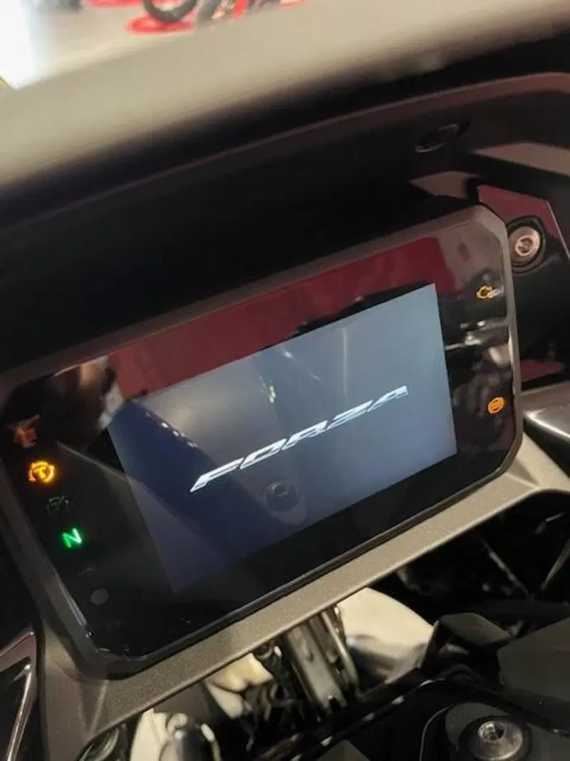 Honda Forza 750 (2025 - 26) (6)