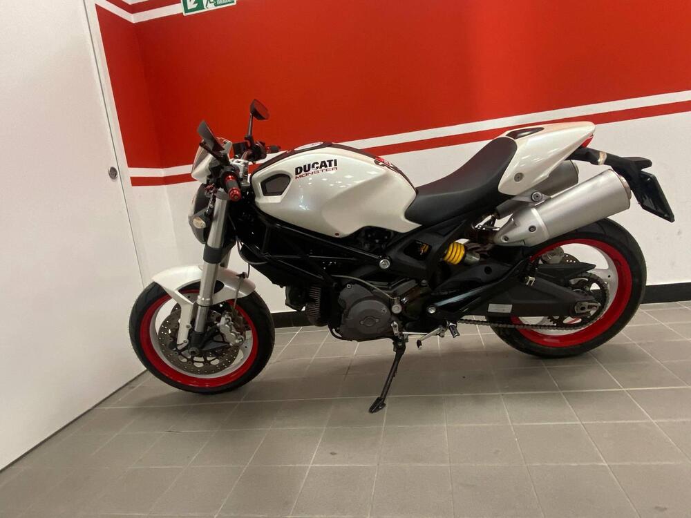 Ducati Monster 696 Plus (2007 - 14) (3)