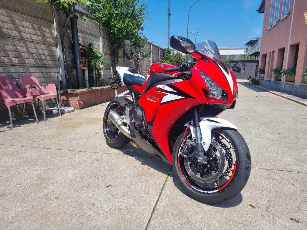 Honda CBR 1000 RR Fireblade (2012 - 16)