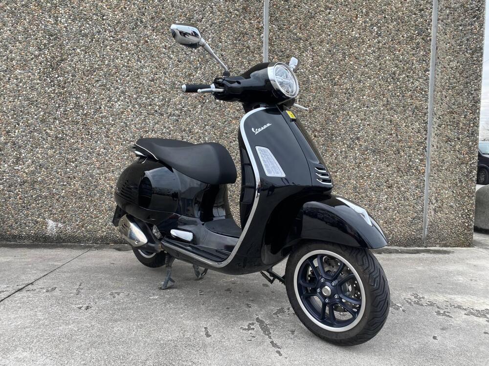 Vespa GTS 300 Super (2023 - 24) (4)