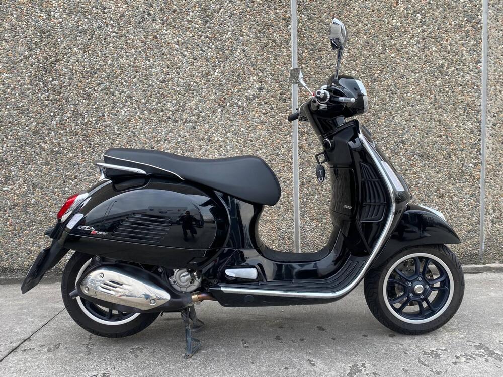 Vespa GTS 300 Super (2023 - 24)