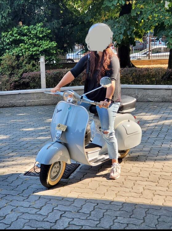 Vespa 125 2 serie (3)