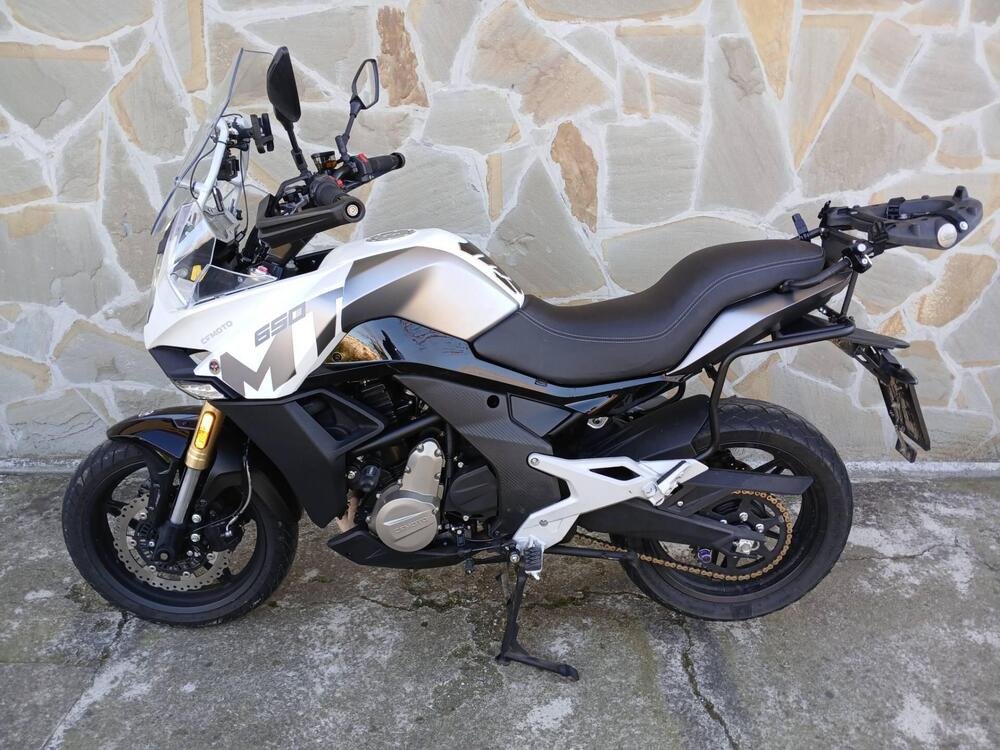 CFMOTO 650MT (2021 - 24) (2)