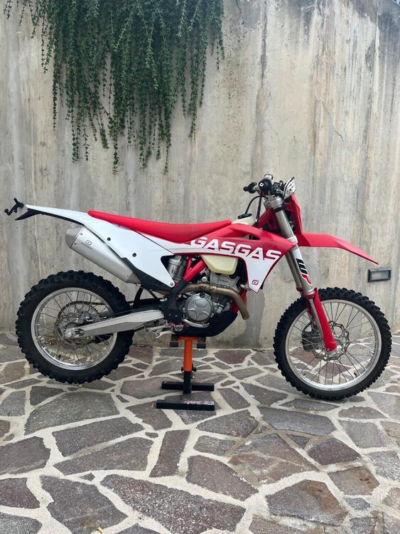 GASGAS EC 250 F (2021)