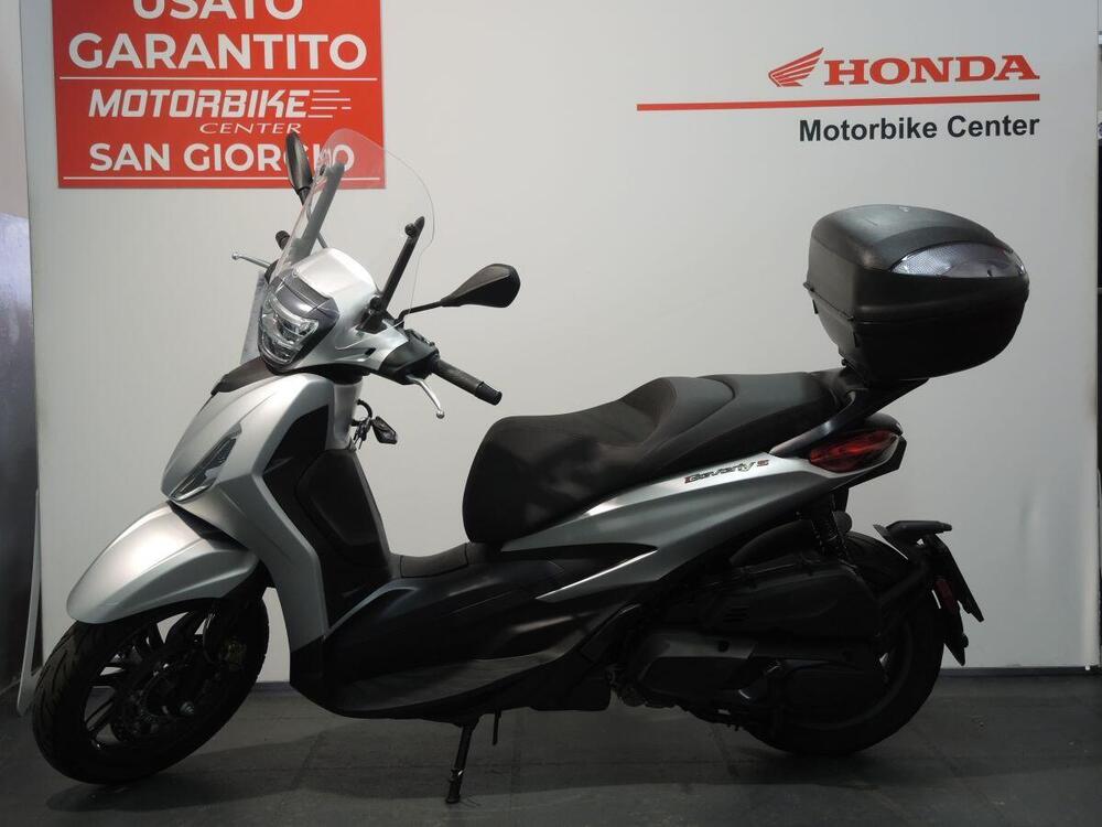 Piaggio Beverly 400 S ABS-ASR (2021 - 25) (2)