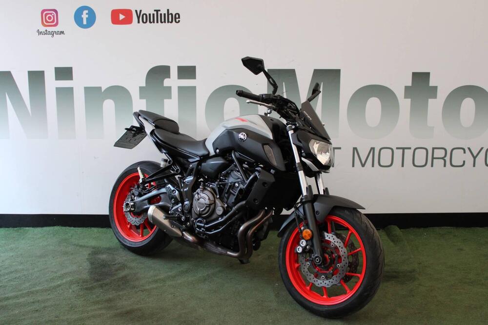 Yamaha MT-07 (2018 - 20) (2)