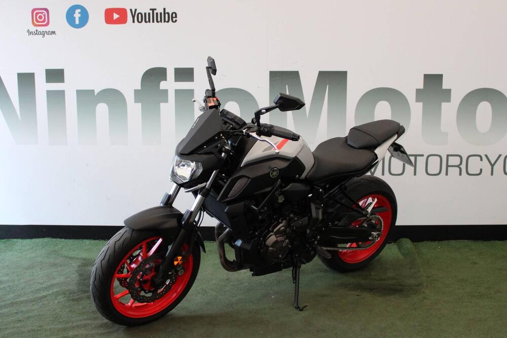 Yamaha MT-07 (2018 - 20) (3)