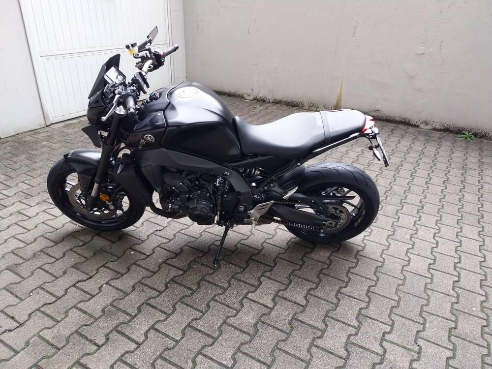 Yamaha MT-09 (2021 - 23) (2)