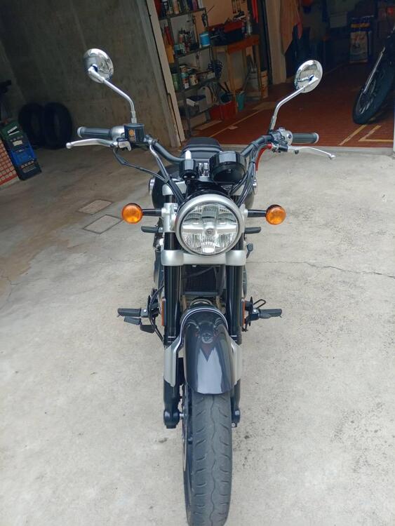 Royal Enfield Super Meteor 650 (2023 - 25) (2)