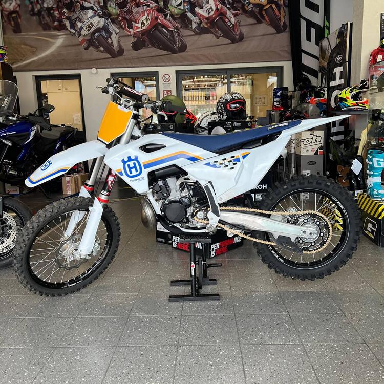 Husqvarna FC 250 (2023)