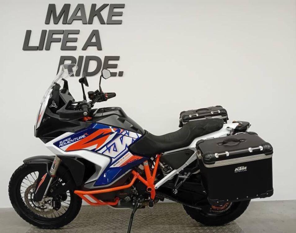 KTM 1290 Super Adventure R (2021) (2)