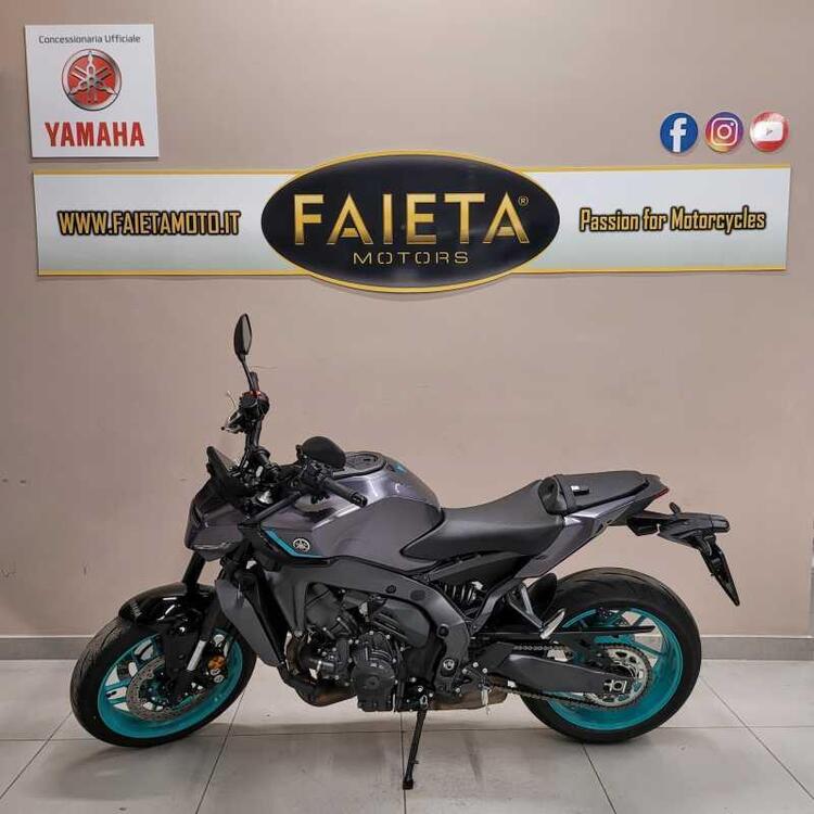 Yamaha MT-09 Y-AMT (2024 - 25)