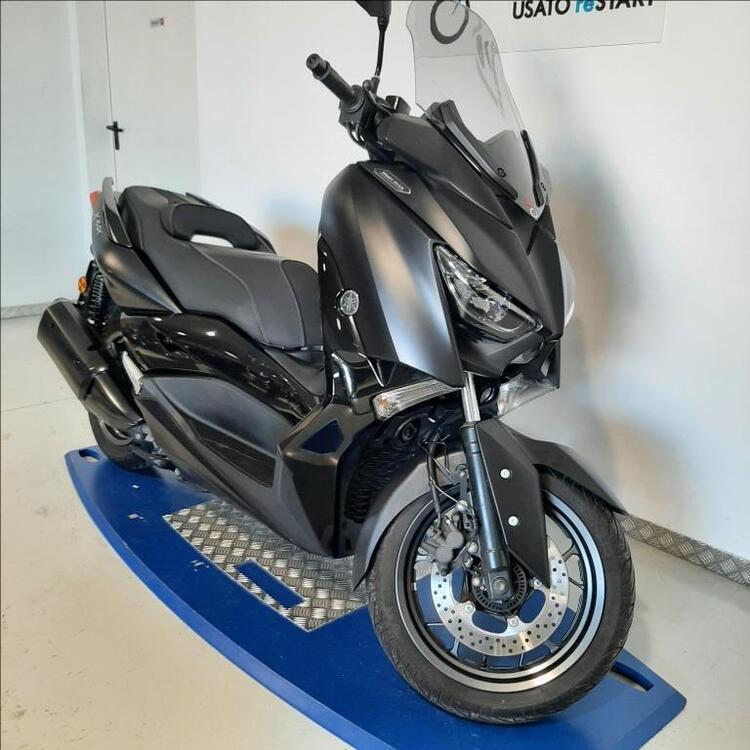 Yamaha X-Max 300 Iron Max (2019 - 20) (2)