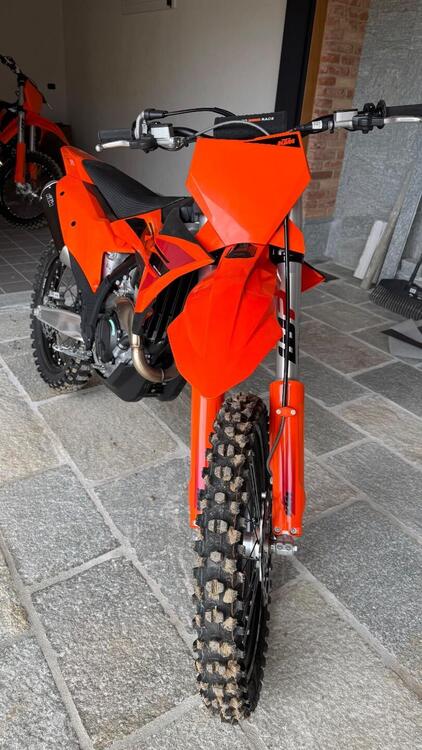 KTM 250 SX-F (2025) (2)