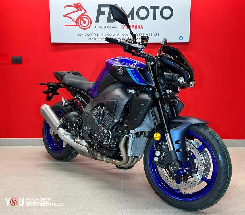 Yamaha MT-10 (2022 - 25) (2)