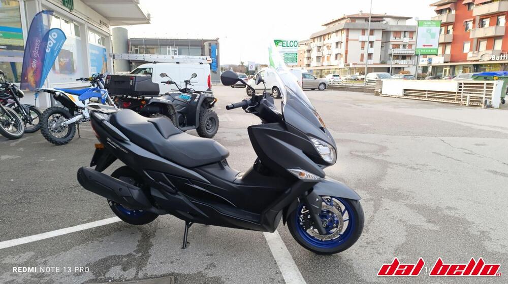 Suzuki Burgman 400 (2022 - 25)