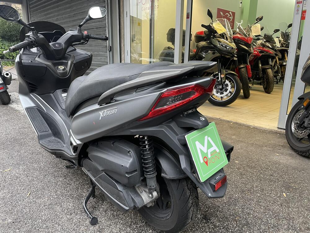 Kymco X-Town 300i ABS (2016 - 20) (4)