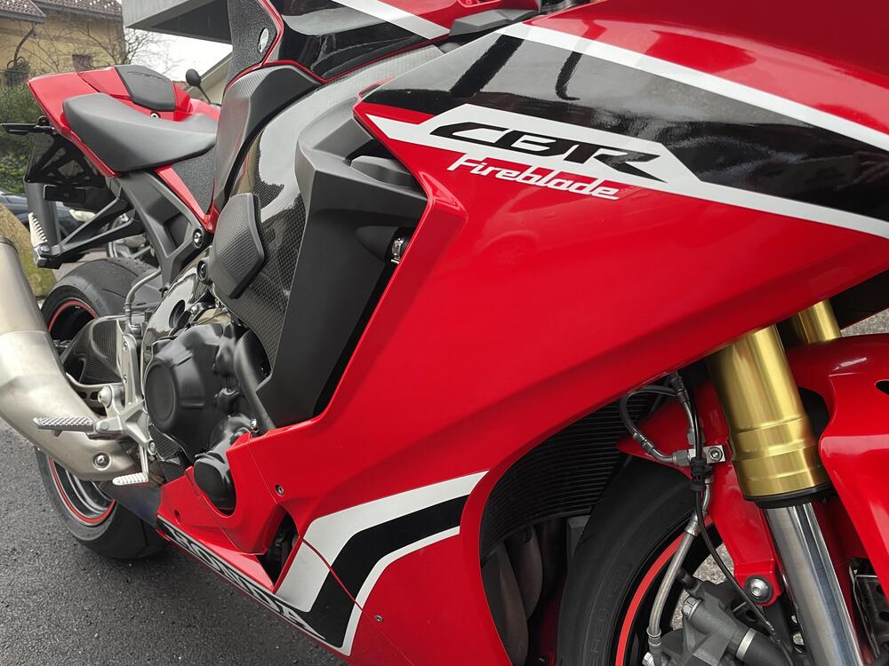 Honda CBR 1000 RR Fireblade (2017 - 19) (5)