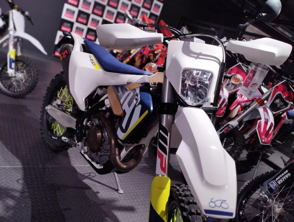 Husqvarna FE 450 (2018) (3)