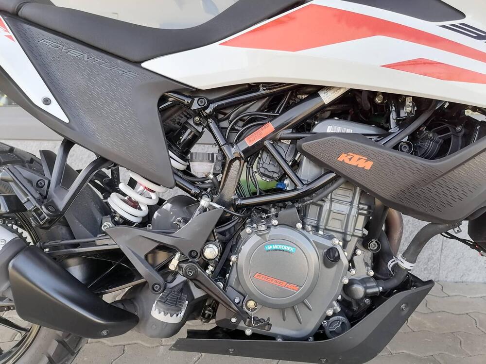 KTM 390 Adventure (2020) (3)