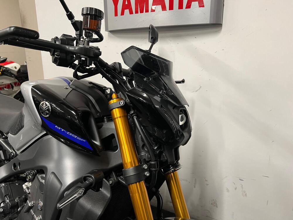 Yamaha MT-09 SP (2021 - 23) (2)